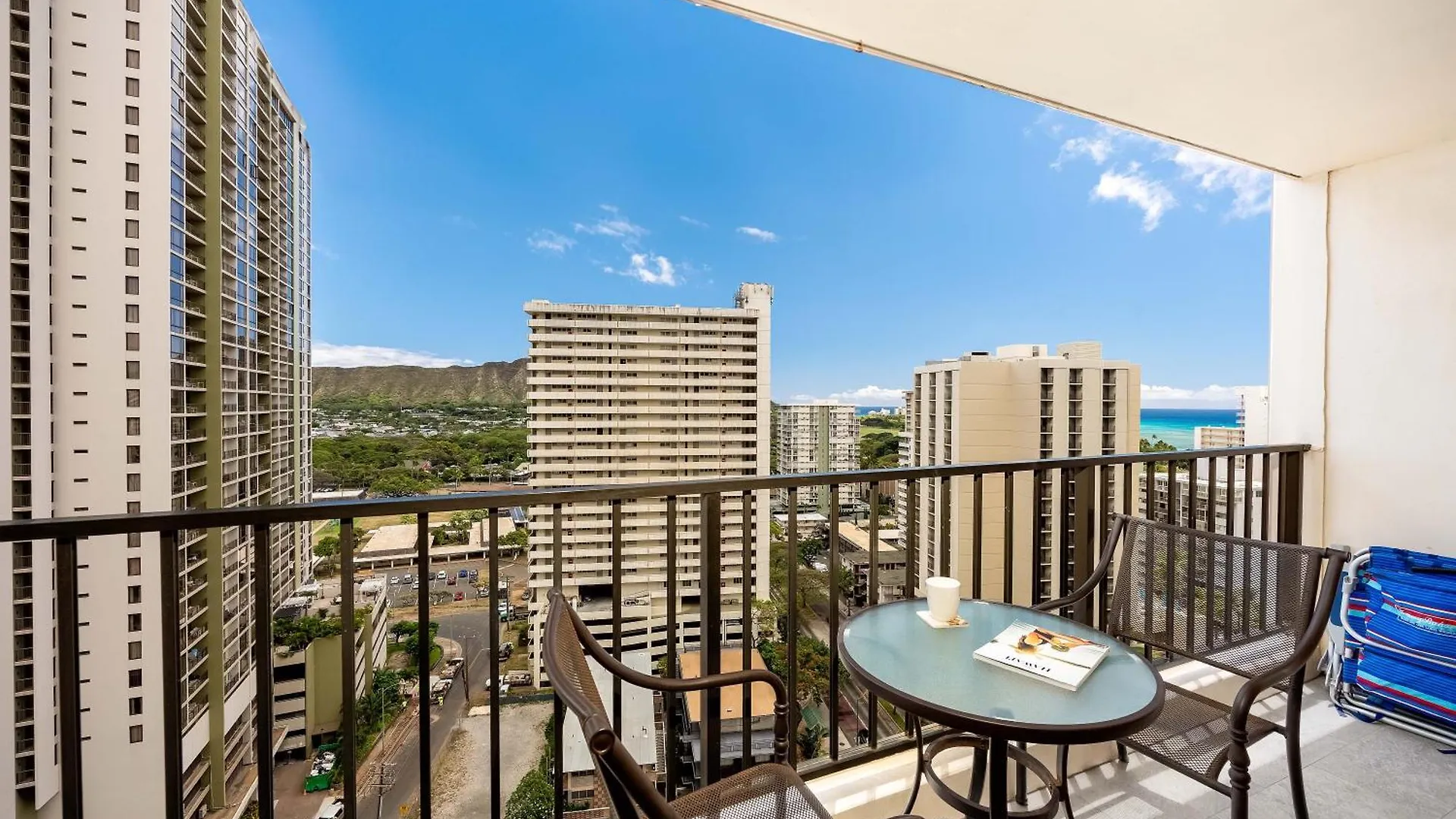 Waikiki Banyan Ocean View Oasis With Free Parking! Apartment Honolulu 0*,  United States