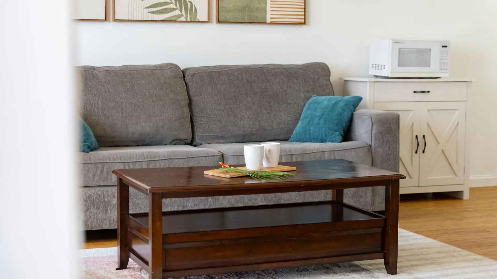 Waikiki Banyan Ocean View Oasis With Free Parking! Apartment Honolulu